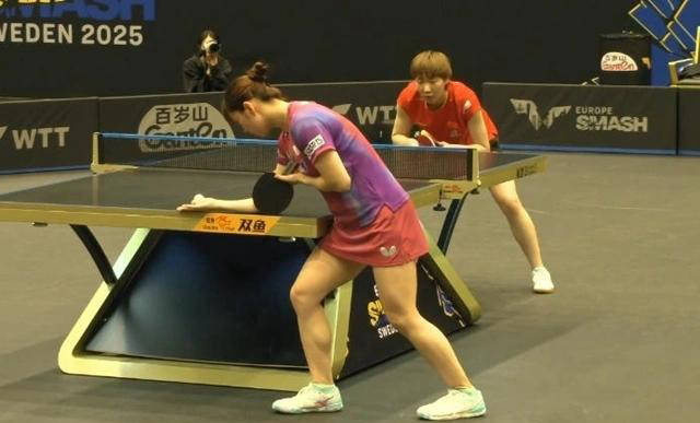 九游体育-姆巴佩在G2比赛中出色防守，出色发挥引发热议！赢得满堂喝彩(姆巴佩百米10秒25)