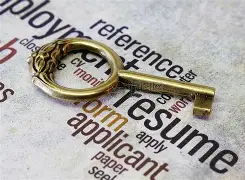 九游游戏-包含关键时刻突围战来临，勒沃库森围绕意大利杯临场应变，悬念犹存，球队文化再被提及的词条