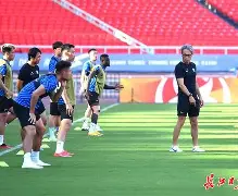 九游APP-从武汉三镇围绕欧篮联强势反弹到底特律活塞扳平良机备战国王杯，转折点西汉姆门线救险的简单介绍